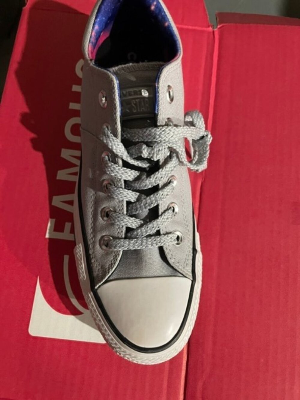 NWT Sparkly CONVERSE - GRAY, Size 8